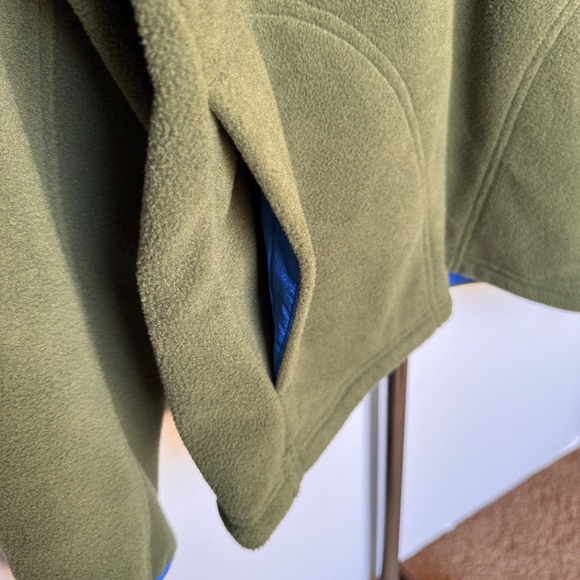 NWT Men's Alpine Design Polar Fleece in Lush Olive w Blue Orange Accents,  SM - Picture 8 of 11